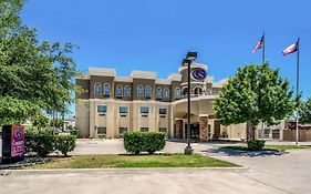 Comfort Suites Near Texas State University